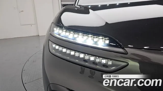 Genesis GV60 — Фото автомобиля 18