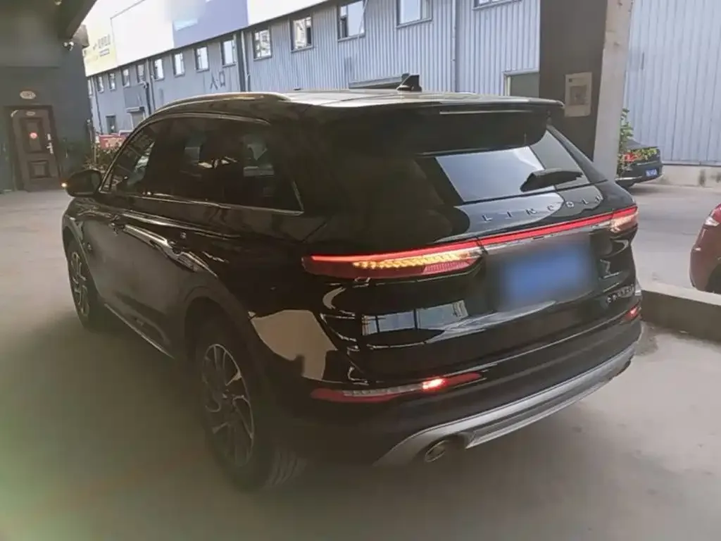 Lincoln Adventurer 2022 2.0T 2WD Deluxe Edition — Фото автомобиля 4