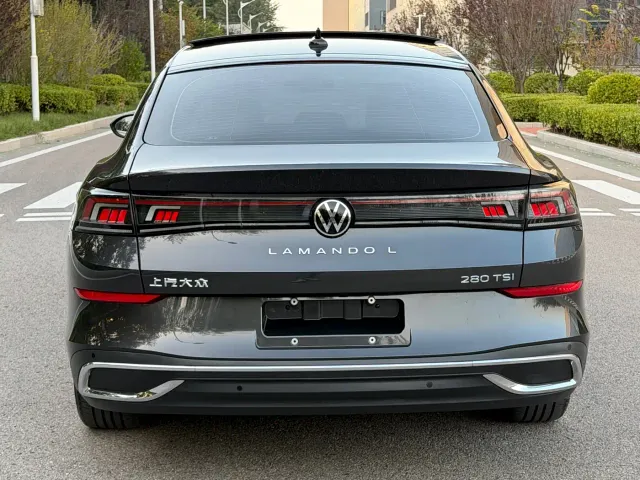 Volkswagen Lamando — Фото автомобиля 16