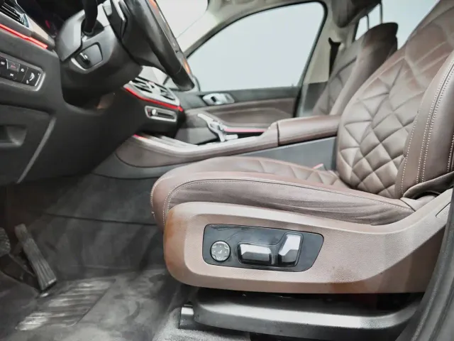 BMW X5 — Фото автомобиля 16