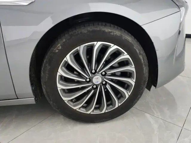 Buick LaCrosse — Фото автомобиля 6