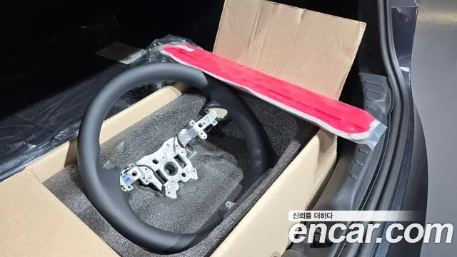 Tesla Model 3 — Фото автомобиля 22