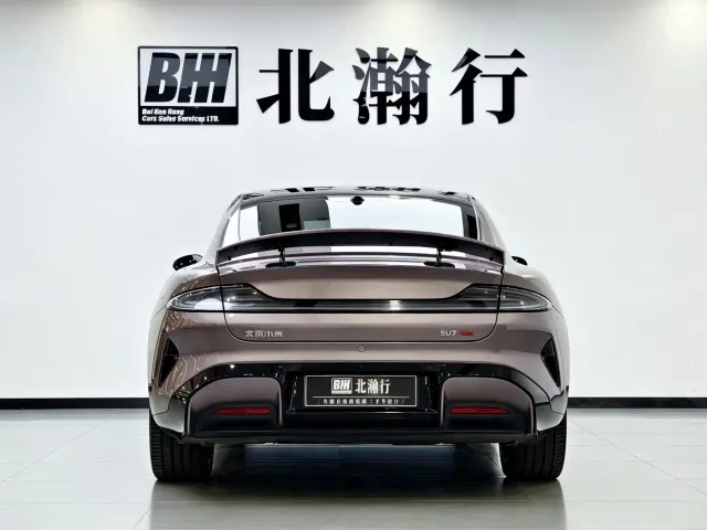 Xiaomi SU7 — Фото автомобиля 5