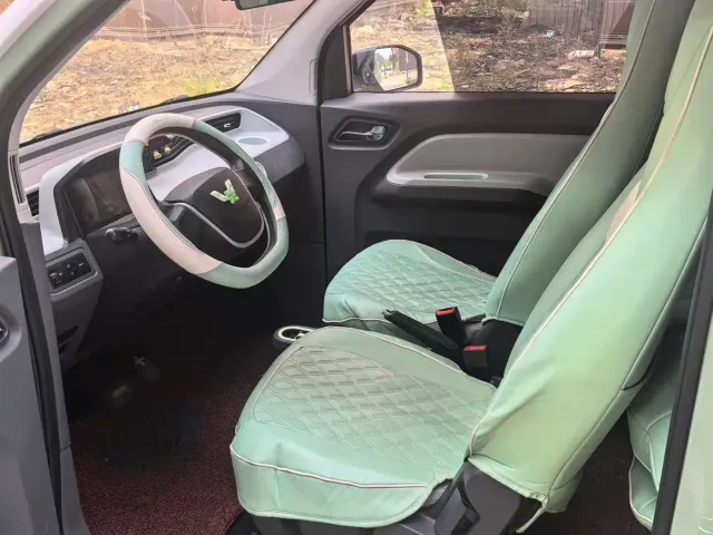 Wuling Hongguang Mini EV — Фото автомобиля 8