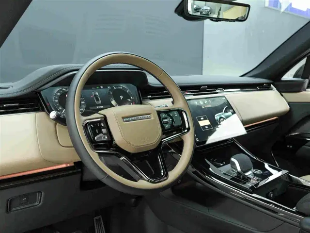 Land Rover Range Rover Sport — Фото автомобиля 7