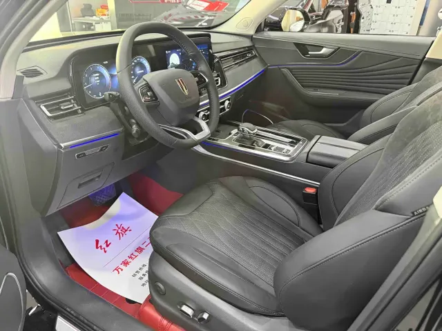 Hongqi HS5 — Фото автомобиля 7