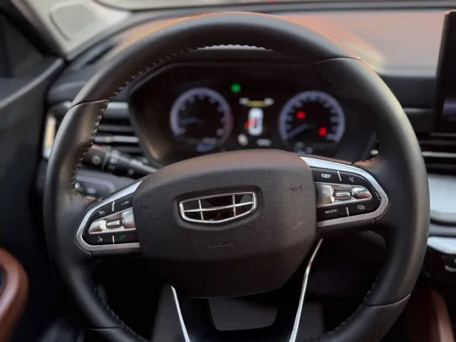 Geely Vision X6 — Фото автомобиля 20