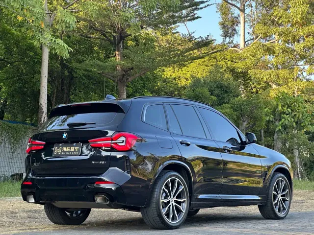 BMW X3 — Фото автомобиля 6