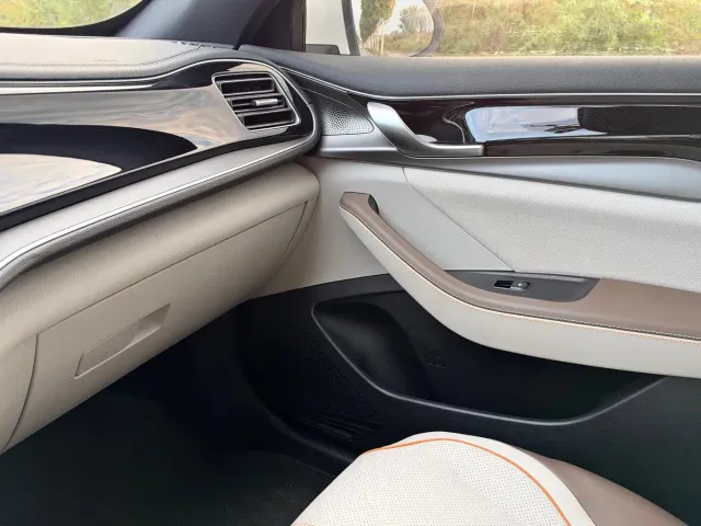 BYD Qin PLUS — Фото автомобиля 16