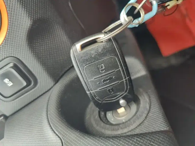 Wuling Hongguang Mini EV — Фото автомобиля 8