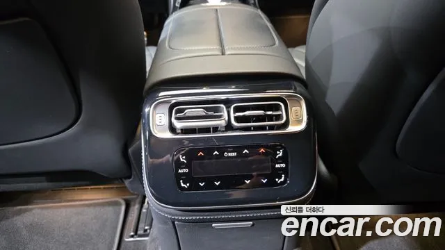 Mercedes-Benz S-Class — Фото автомобиля 27