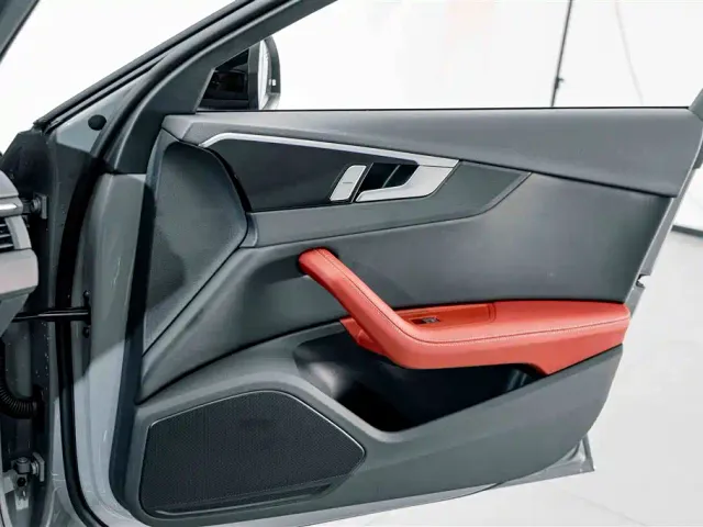 Audi Audi A4L 2024 40 TFSI Luxury Dynamic — Фото автомобиля 15