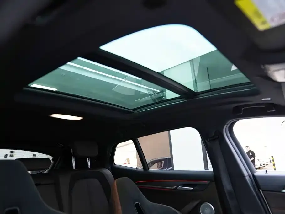 BMW BMW X2 2021 Facelift sDrive25i Edge Edition — Фото автомобиля 13
