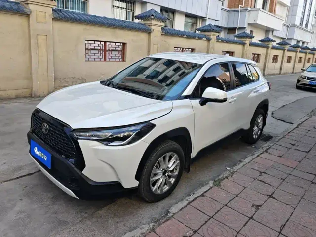 Фотография автомобиля — Toyota Corolla Cross