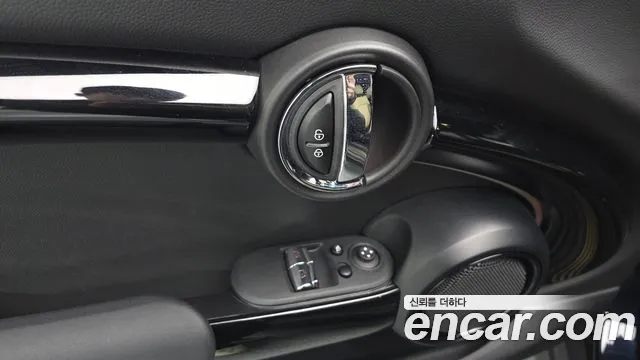 MINI Cooper — Фото автомобиля 30
