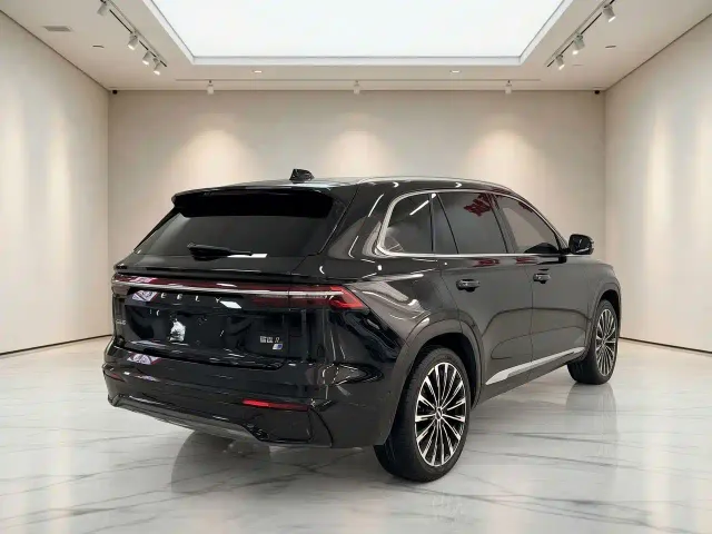 Geely Xingyue L — Фото автомобиля 3