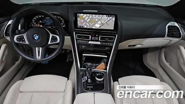BMW 8 Series G15 — Фото автомобиля 10