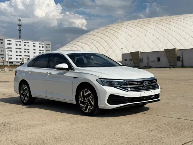 Volkswagen Sagitar — Фото автомобиля 3