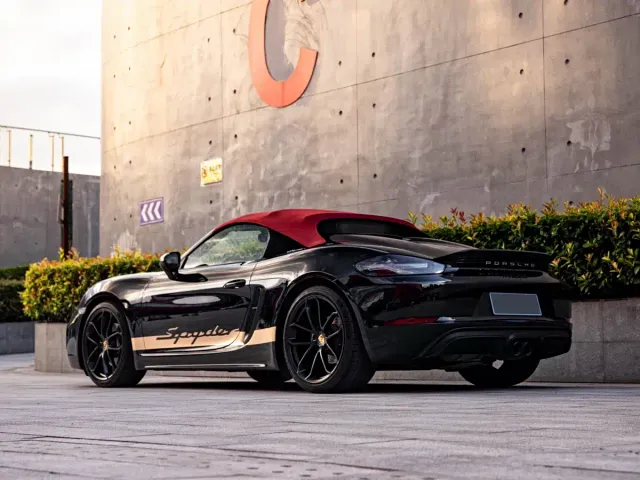 Porsche 718 — Фото автомобиля 6