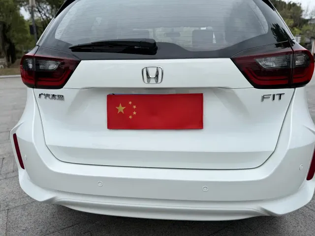 Honda Fit — Фото автомобиля 20