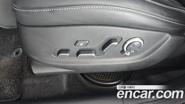 Genesis GV80 2.5T Бензин AWD — Фото автомобиля 29