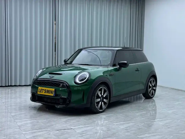 MINI Hatch — Фото автомобиля 3