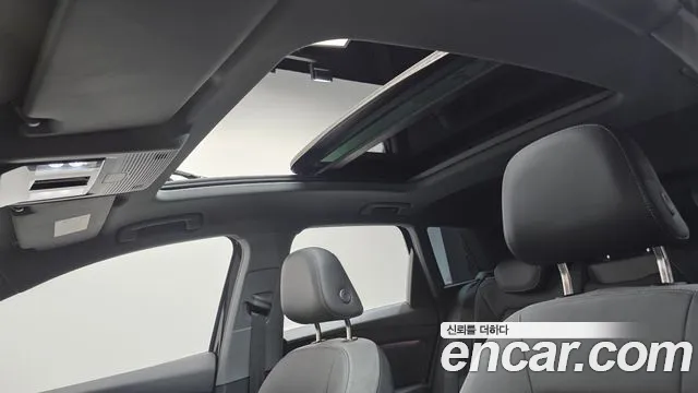 Audi Q4 e-tron — Фото автомобиля 29