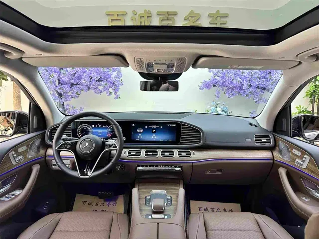 Mercedes-Benz GLE-Class — Фото автомобиля 15