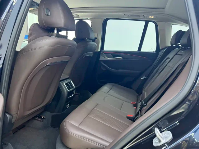 BMW X3 — Фото автомобиля 15