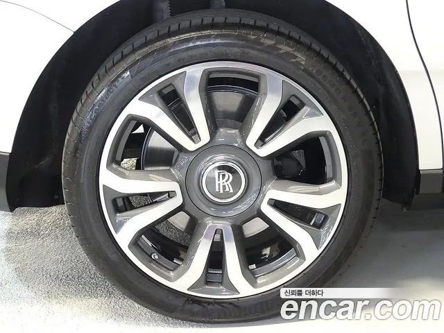 Rolls-Royce Cullinan — Фото автомобиля 4