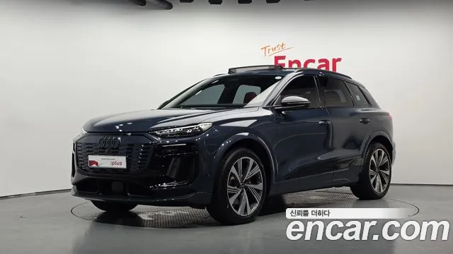 Фотография автомобиля — Audi SQ6 e-tron