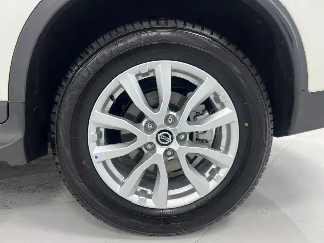 Nissan X-Trail — Фото автомобиля 18
