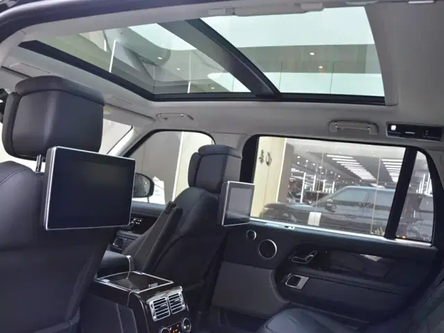 Land Rover Range Rover — Фото автомобиля 15