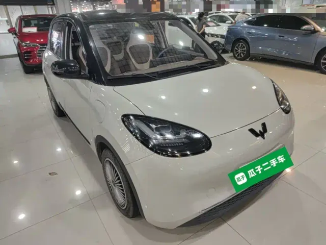 Wuling Bingo — Фото автомобиля 3