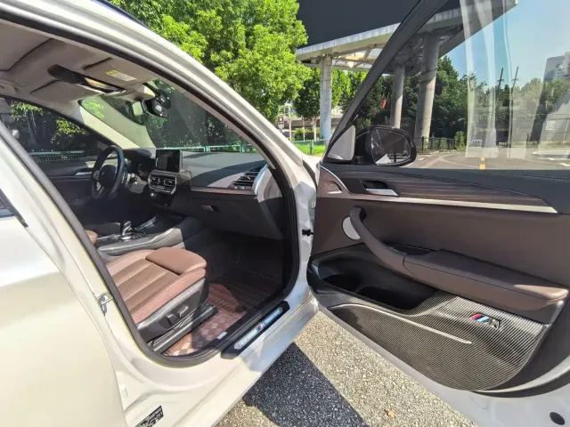 BMW BMW X3 2023 xDrive30i Leading M Night Package — Фото автомобиля 15