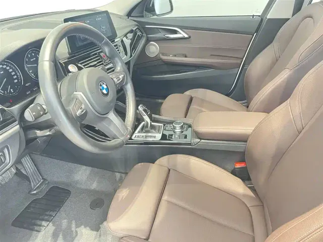 BMW 1 Series — Фото автомобиля 8