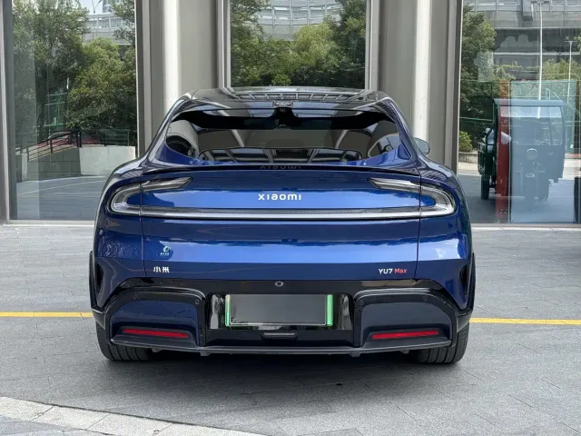 Xiaomi YU7 — Фото автомобиля 5
