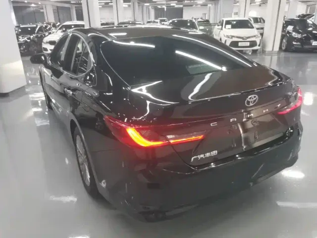 Toyota Camry — Фото автомобиля 22
