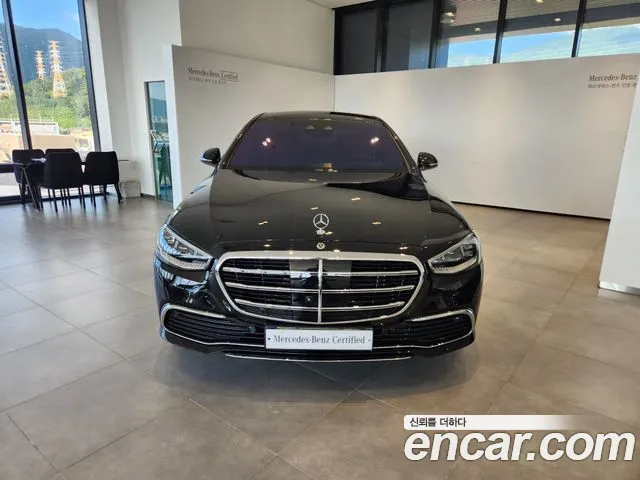 Mercedes-Benz S-Class — Фото автомобиля 6