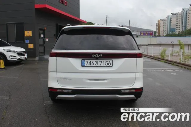 Kia Canival Carnival 4 поколение Бензин 11 мест Prestige — Фото автомобиля 3
