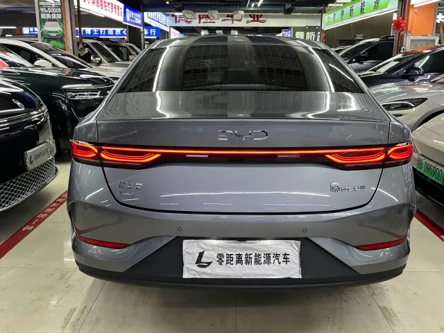 BYD Qin PLUS — Фото автомобиля 5