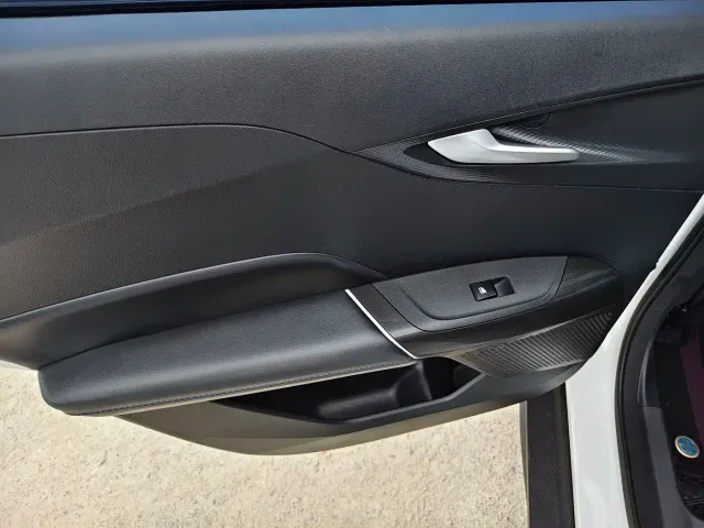 Changan Lamore — Фото автомобиля 9