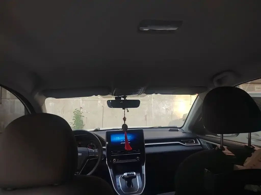 Haval Haval M6 2023 PLUS 1.5T DCT Elite Smart Connect — Фото автомобиля 14