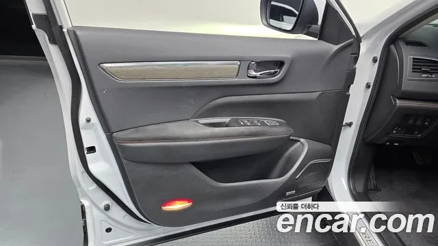 Renault-KoreaSamsung QM6 Новый QM6 2.0 GDe Première 2WD — Фото автомобиля 23