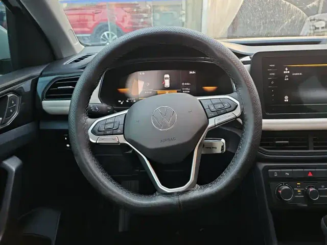 Volkswagen Tharu — Фото автомобиля 15
