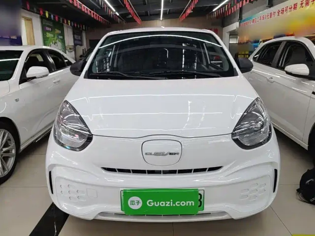 Roewe Clever — Фото автомобиля 2