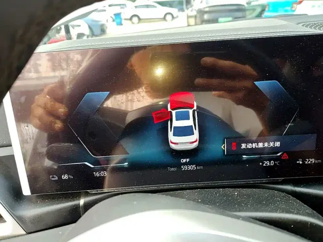 BMW i3 — Фото автомобиля 11