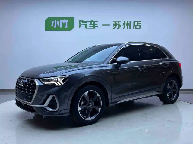 Фотография автомобиля — Audi Q3