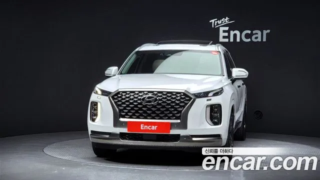 Hyundai Palisade Palisade Дизель 2.2 2WD — Фото автомобиля 3