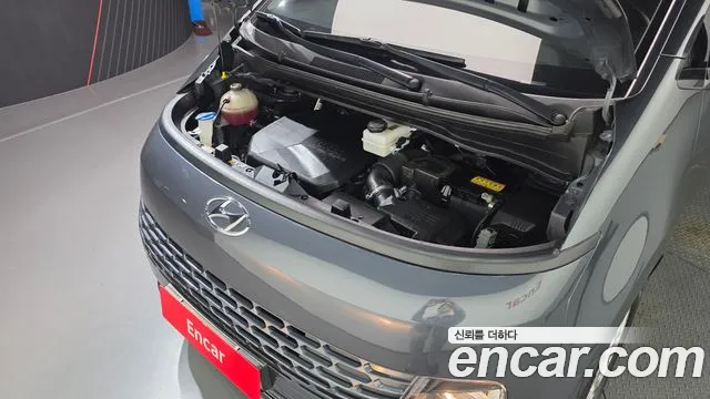 Hyundai Staria — Фото автомобиля 9